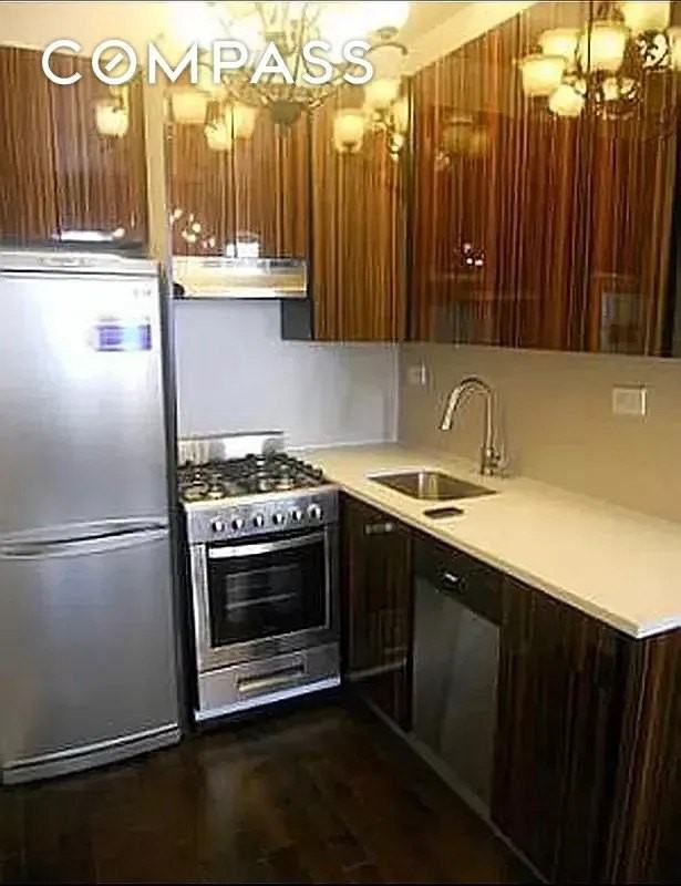 315 W 91st St #3B - Photo 6 of 13