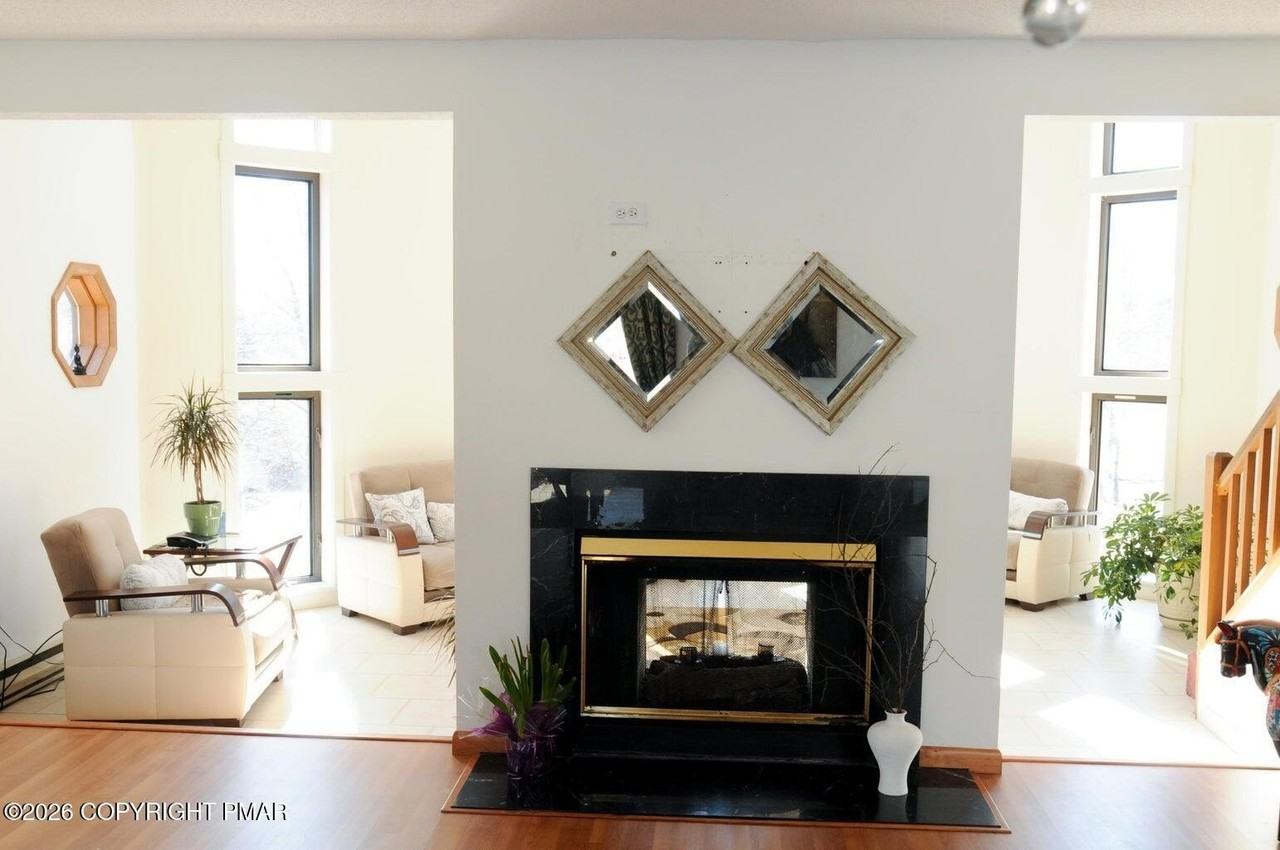3105 Red Fox Ln - Photo 3 of 12