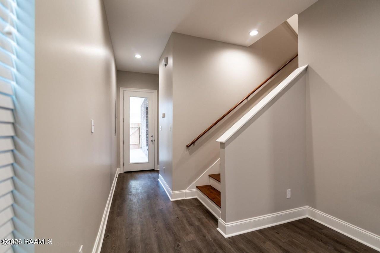 111 Millie Park - Photo 4 of 24