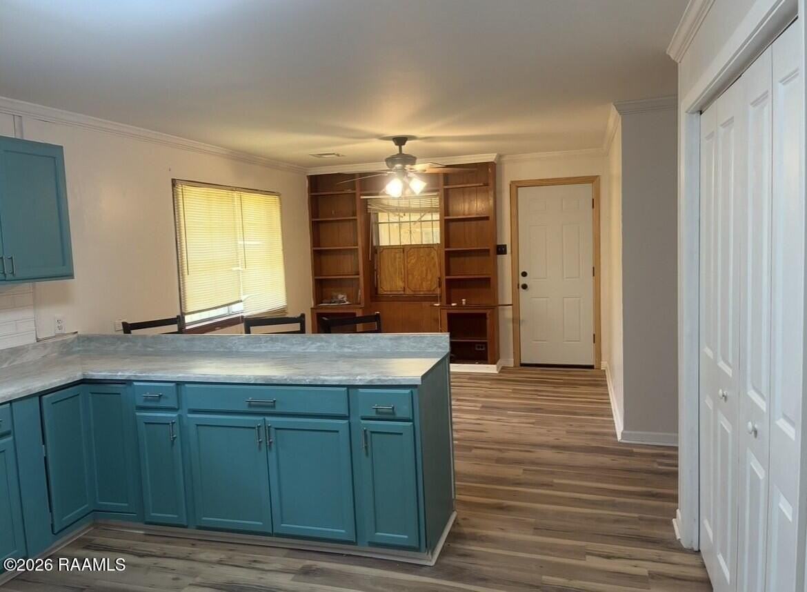 515 Walton St - Photo 5 of 13