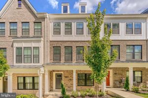 featured image of 11409 Starlight Pl