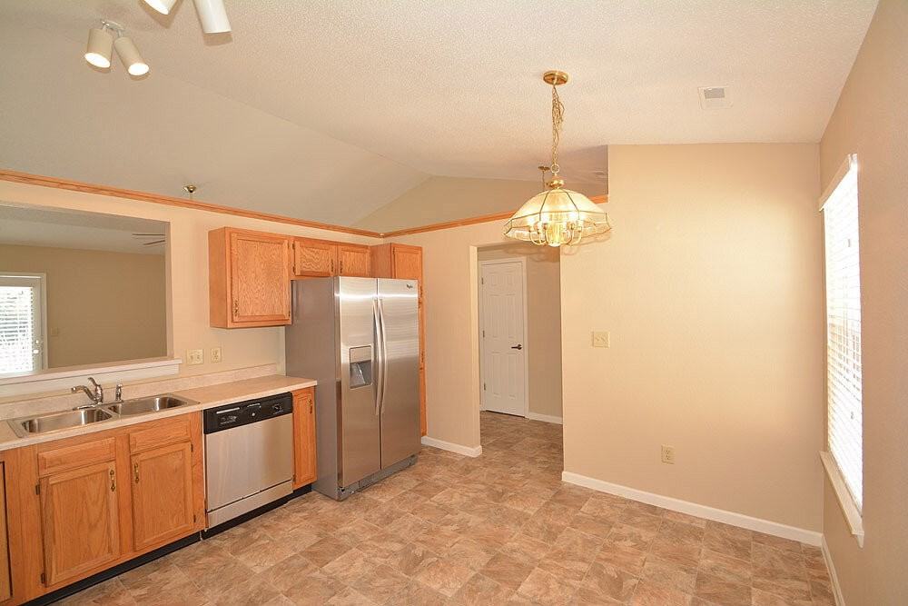 17373 Austrian Pine Way - Photo 7 of 19