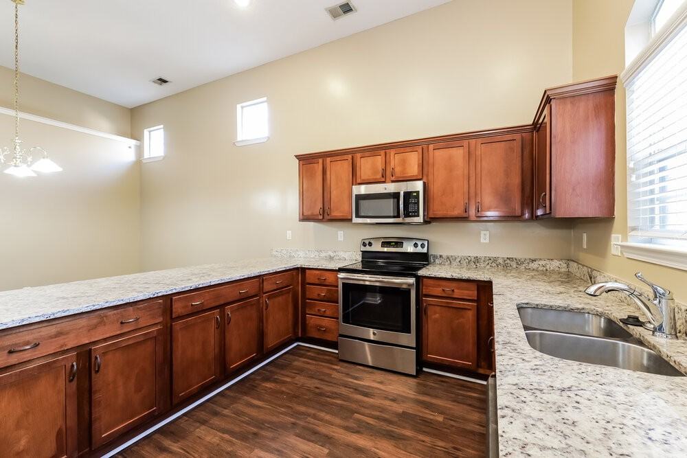 7627 Glenlaurel Way - Photo 6 of 16
