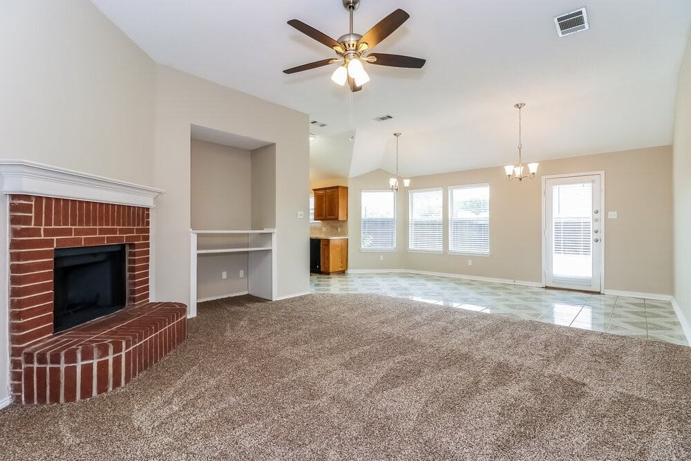 508 Cambridge Dr - Photo 4 of 17