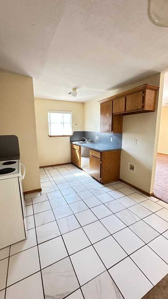 Blackjack Townhomes Building #2 - Photo 3 of 10
