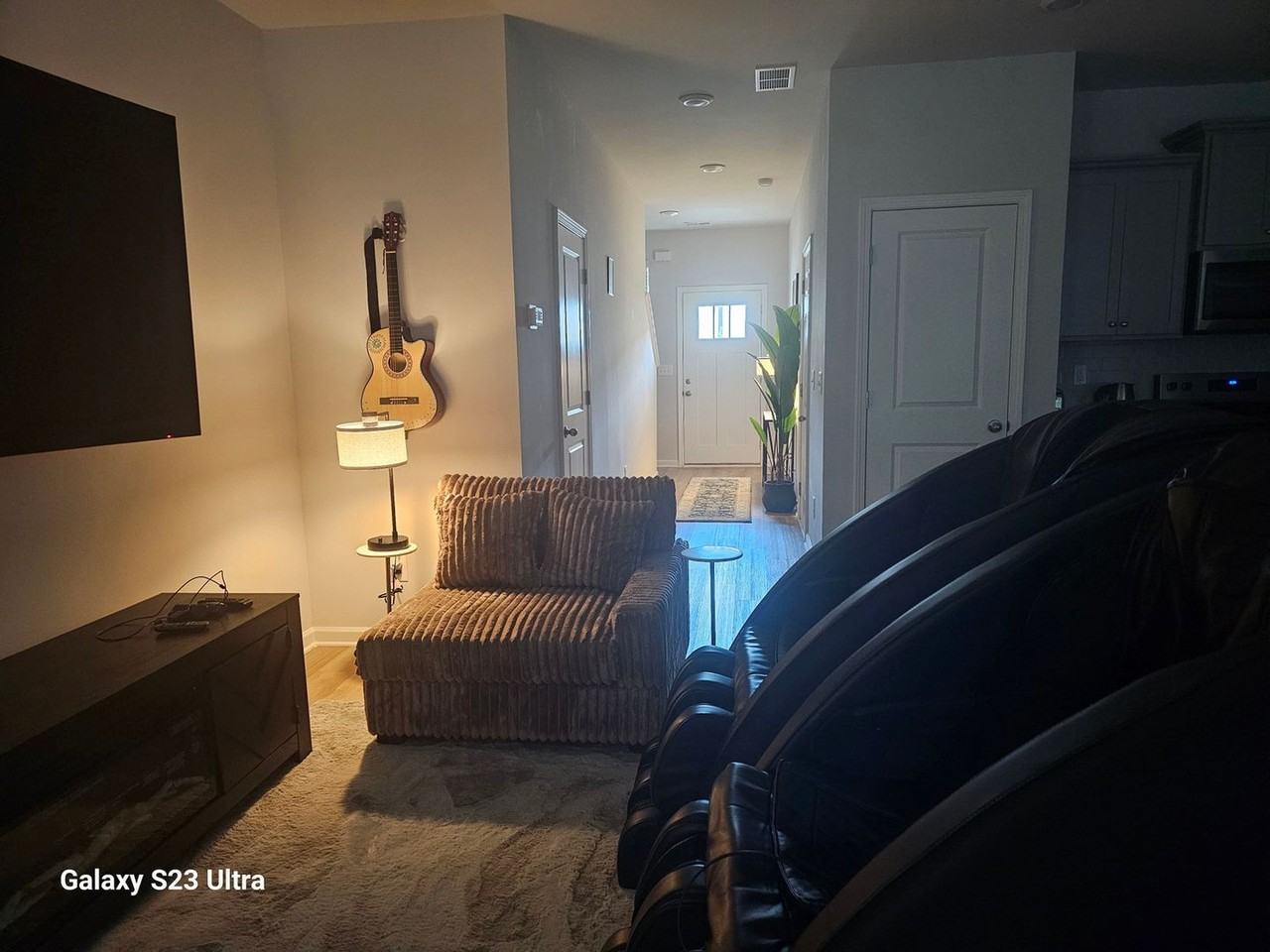 349 Navigator Ln - Photo 2 of 18