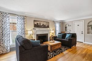 featured image of 19546 Henry Rd