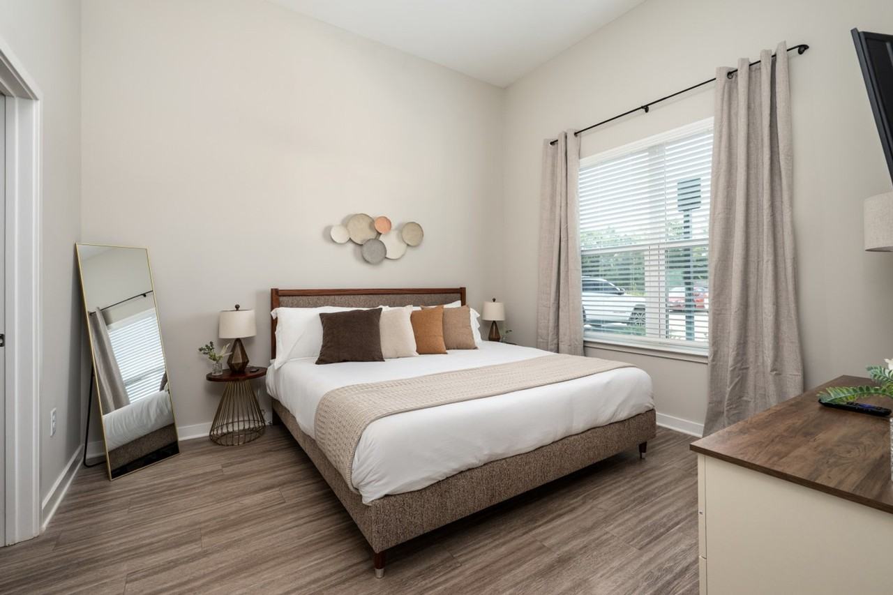 215 Addison Rd #1604853P - Photo 5 of 50