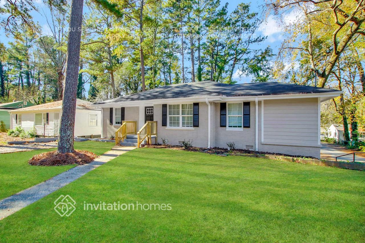 2967 Sylvan Rd - Photo 2 of 26