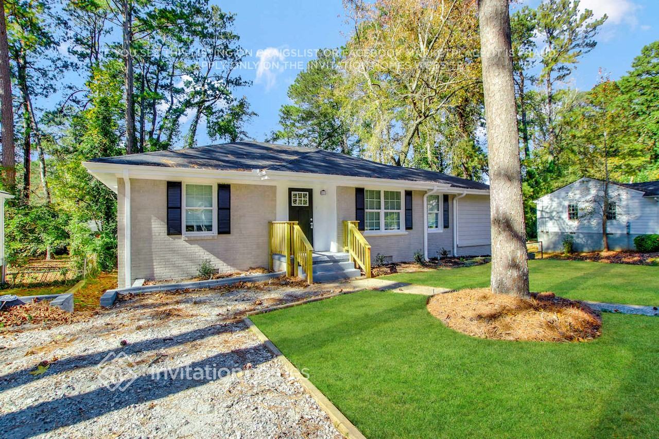 2967 Sylvan Rd - Photo 3 of 26