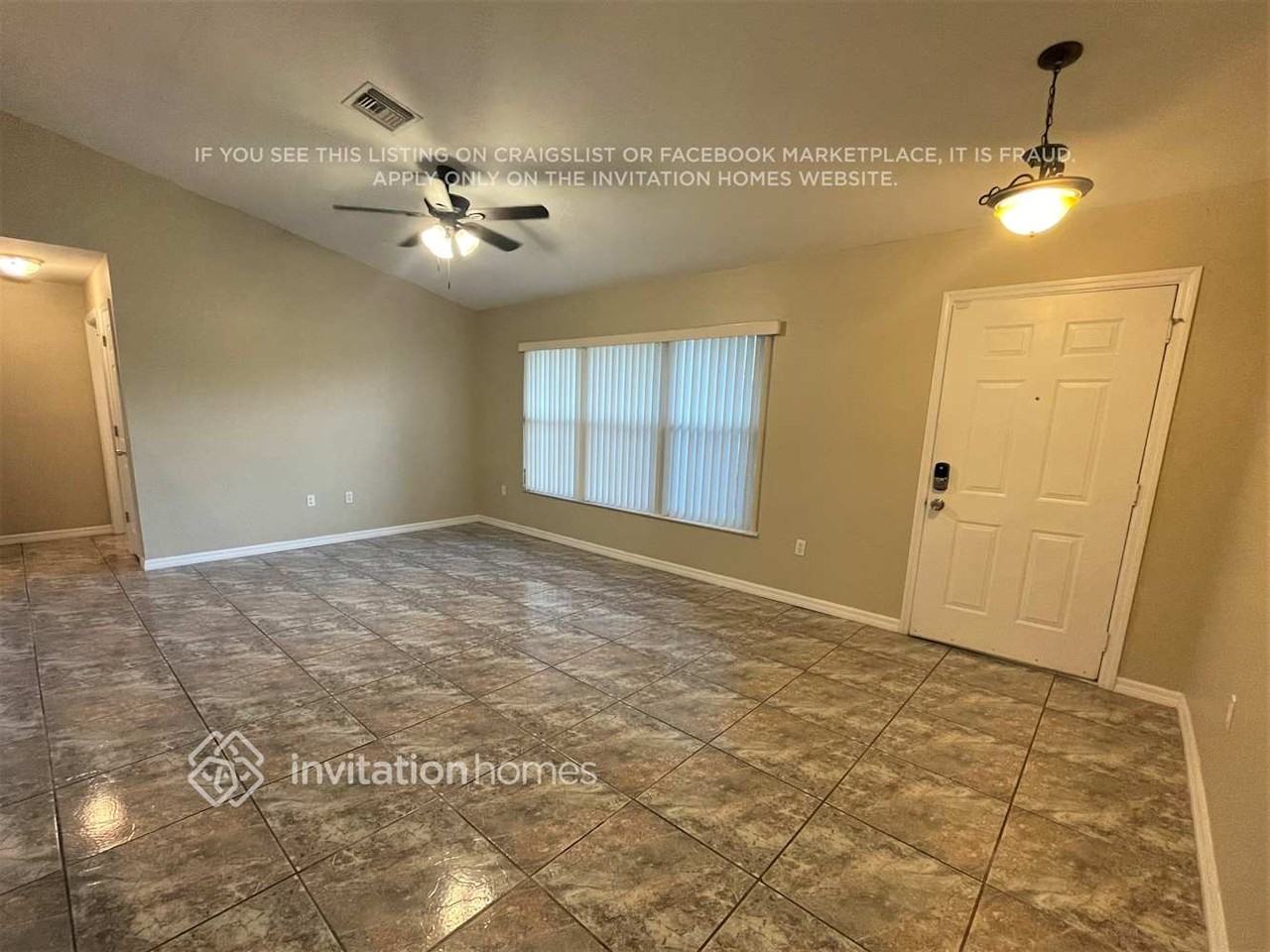 616 Se 27th St - Photo 2 of 16