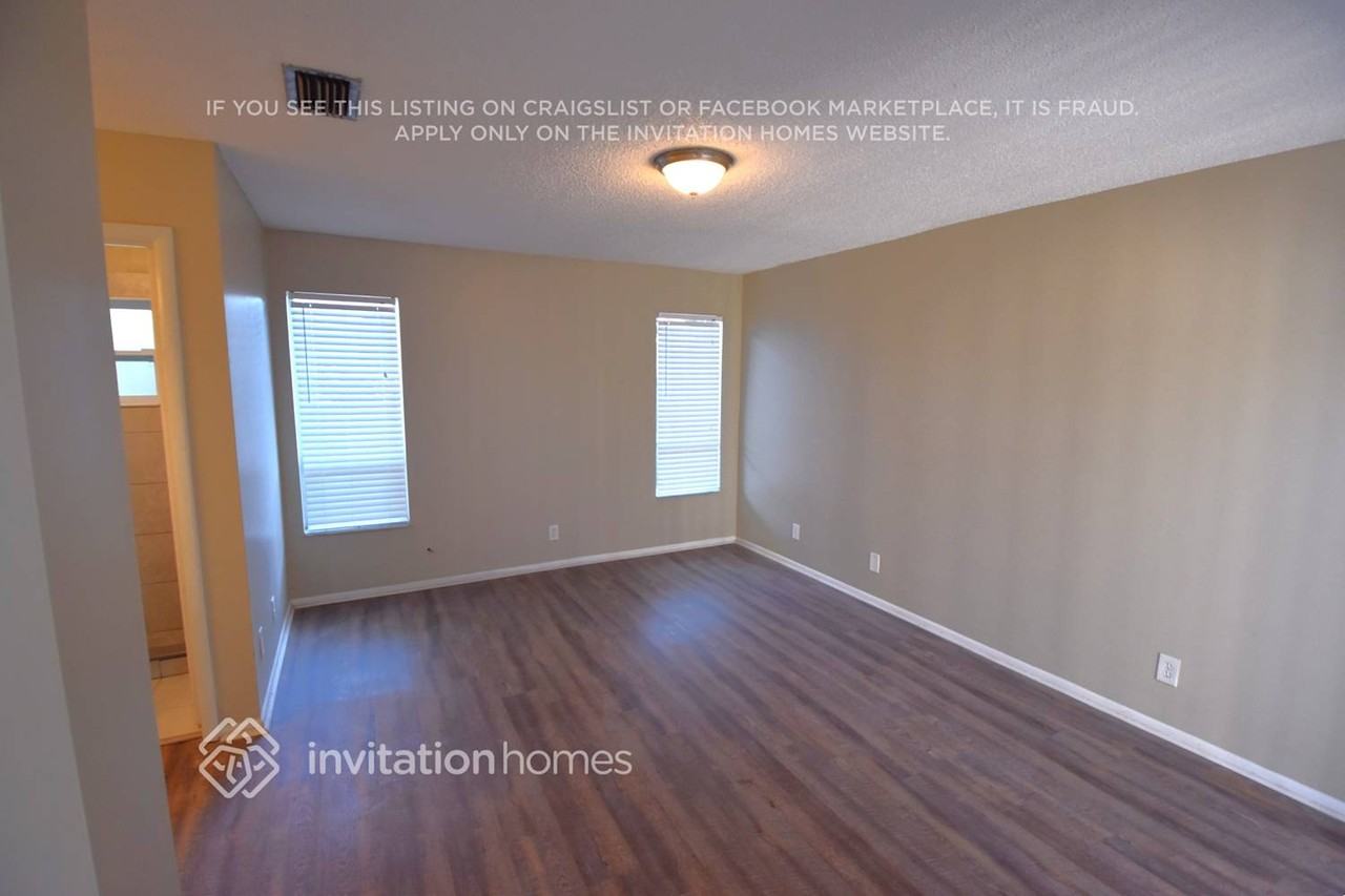 3944 Nw 2nd Ct - Photo 7 of 12