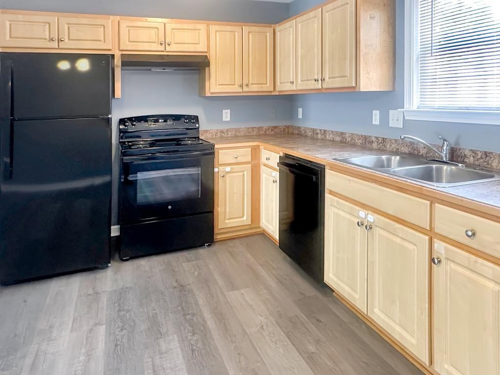 2203 Moran St - Photo 4 of 18