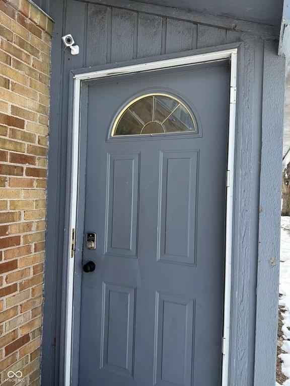 9861 Royce Dr - Photo 3 of 20