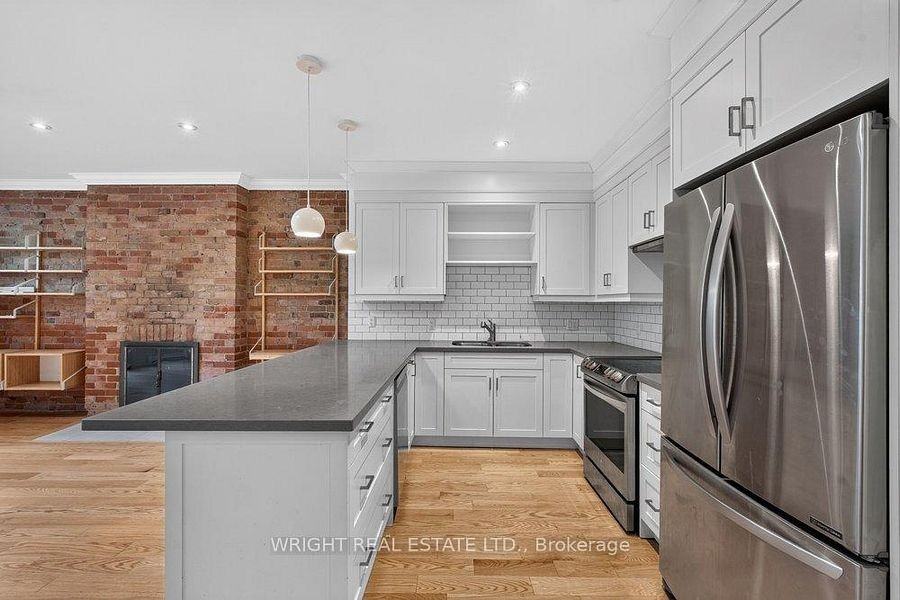 51 Albany Avenue #2 - Photo 2 of 22