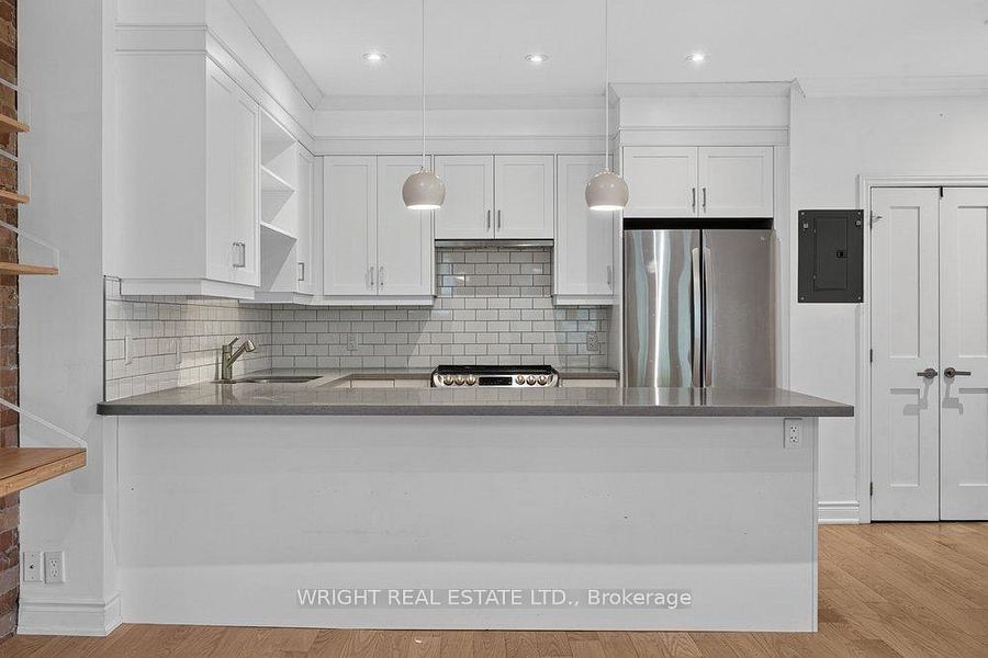 51 Albany Avenue #2 - Photo 6 of 22