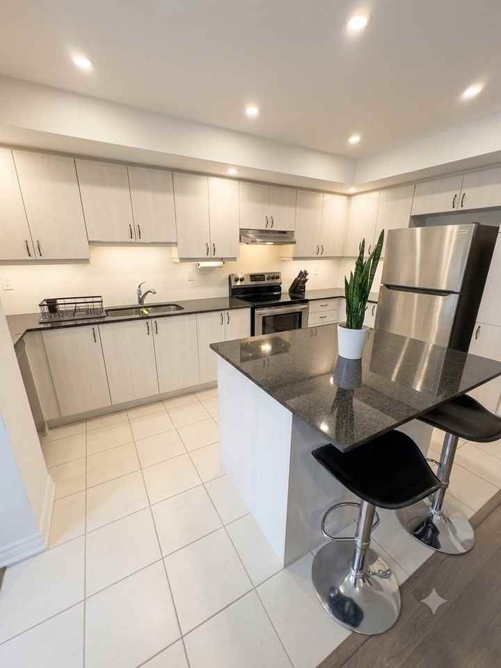 3382 Swordbill St - Photo 3 of 17