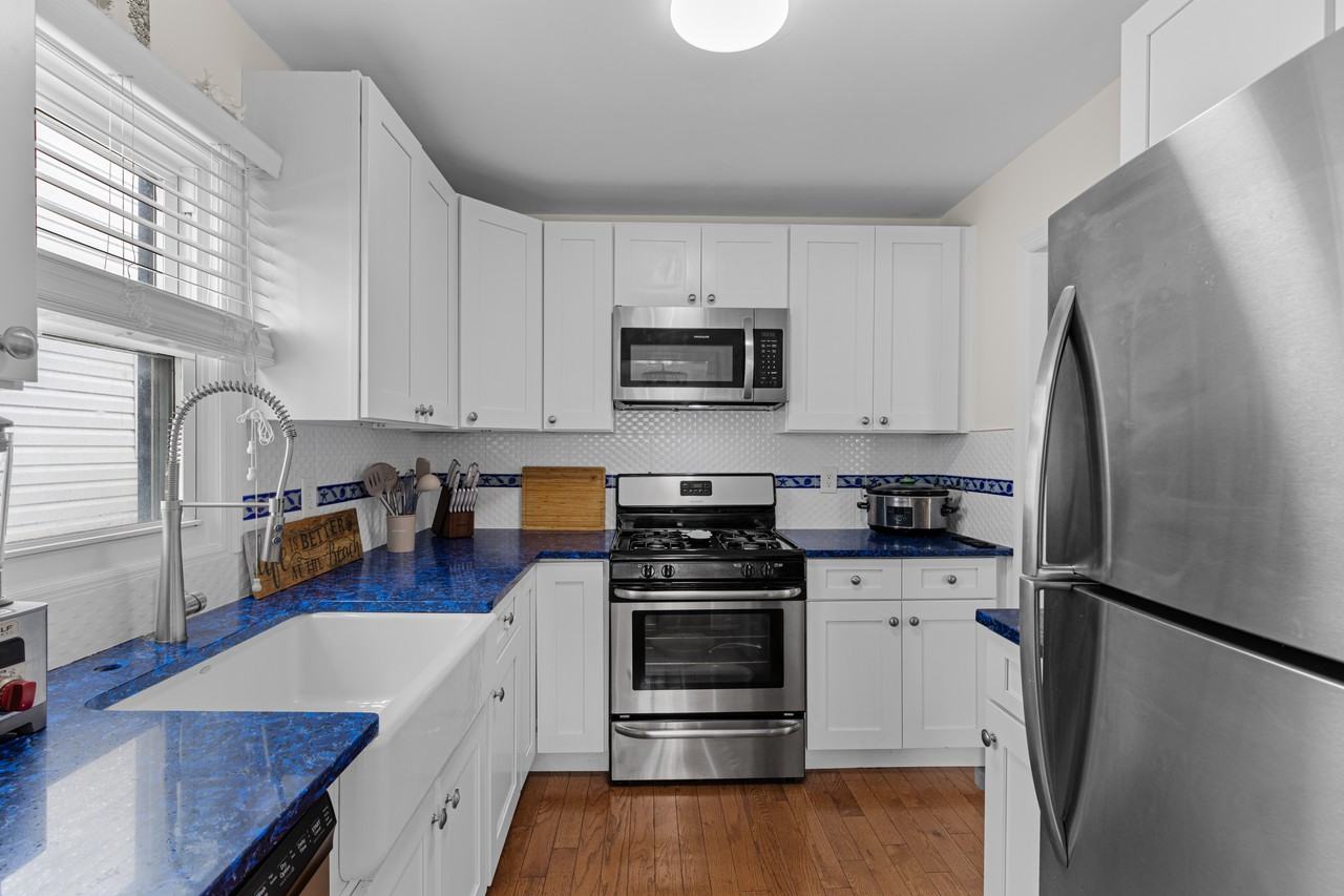 33 Minnesota Avenue - Photo 4 of 15