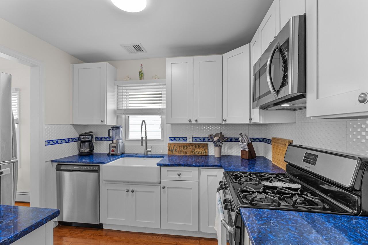 33 Minnesota Avenue - Photo 5 of 15