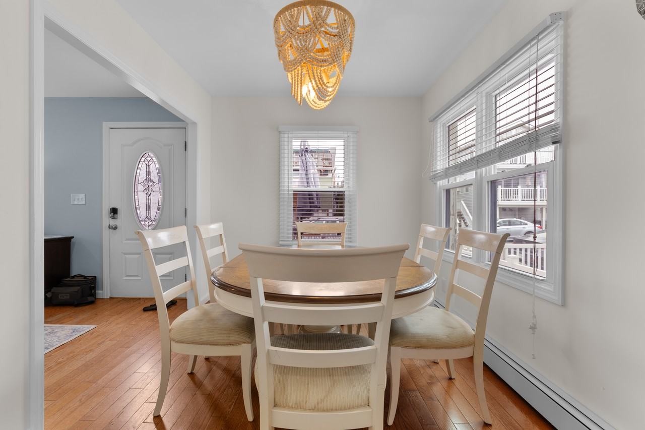 33 Minnesota Avenue - Photo 6 of 15