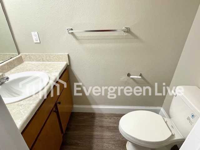 806 Bellflower Cir - Photo 7 of 22