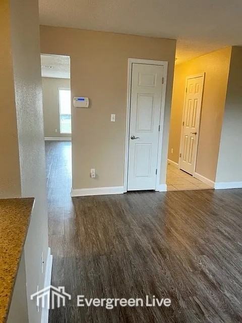 45 Assana Ct - Photo 5 of 34