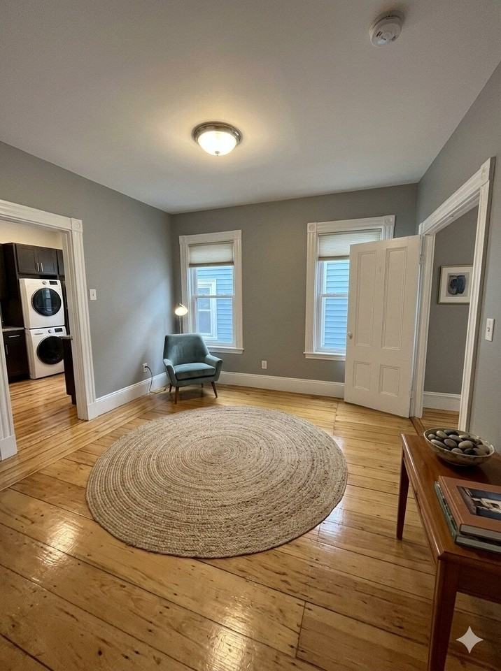 25 Marney St #27-1 - Photo 5 of 11