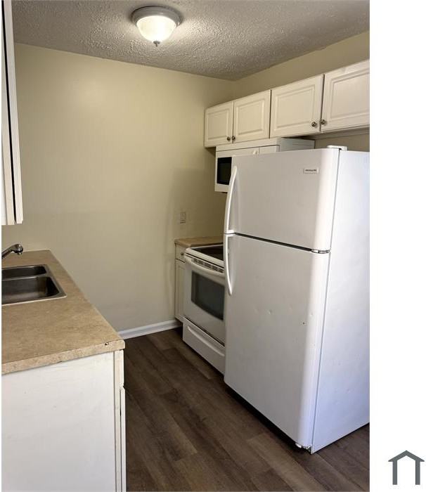 5458 Deloach St Apt A #A - Photo 6 of 15