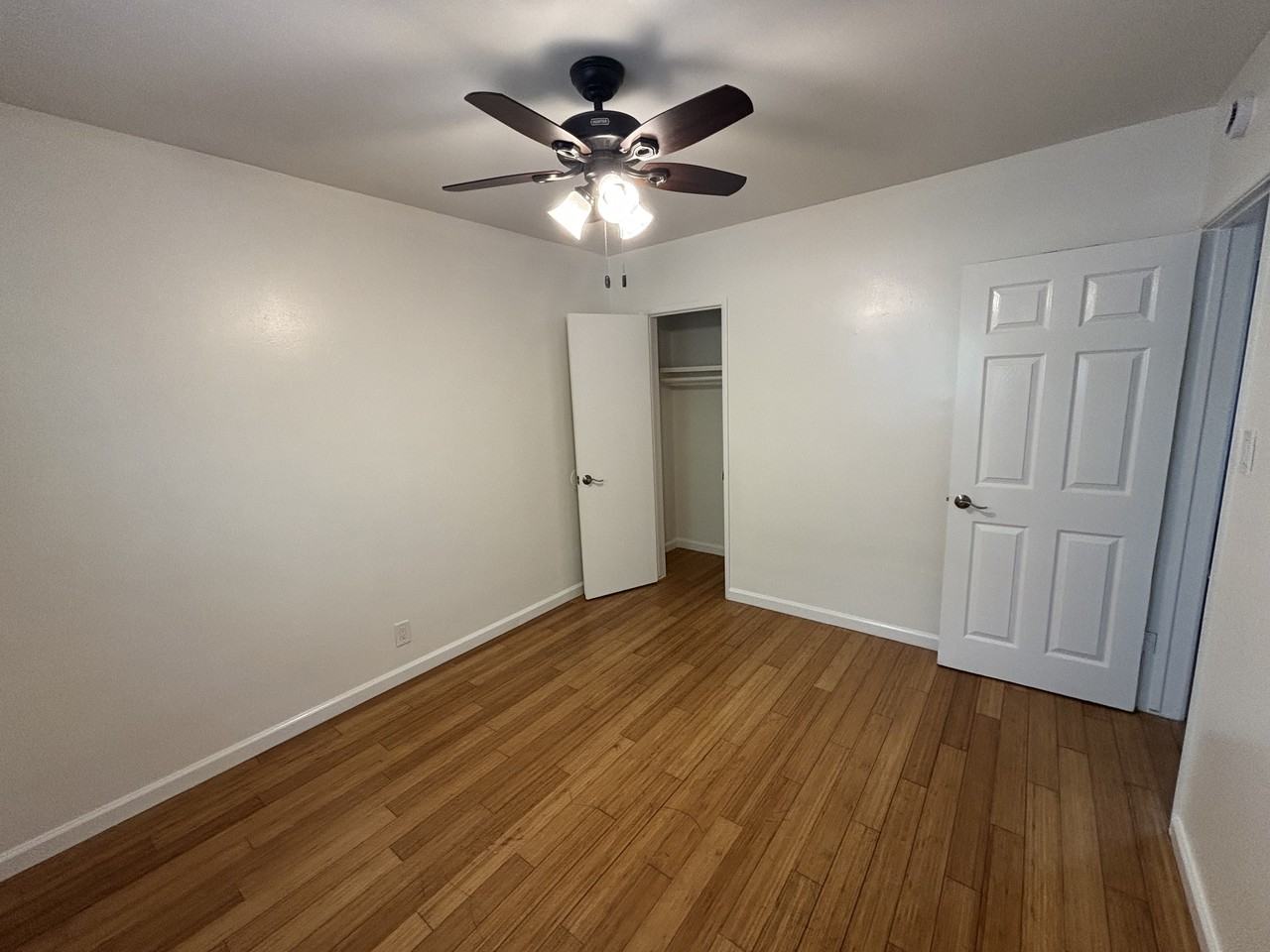 13233 Kornblum Avenue - Photo 6 of 12