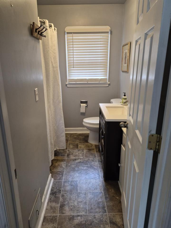 2519 Glenwood Ln - Photo 6 of 9