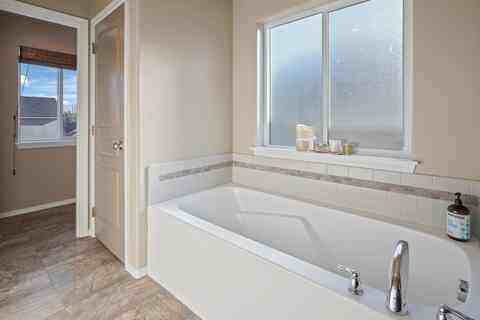 2995 Ne Quiet Canyon Dr - Photo 3 of 16