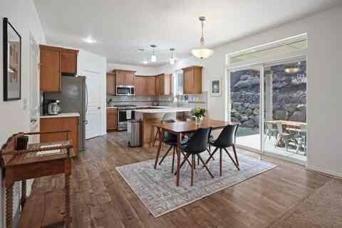 2995 Ne Quiet Canyon Dr - Photo 7 of 16