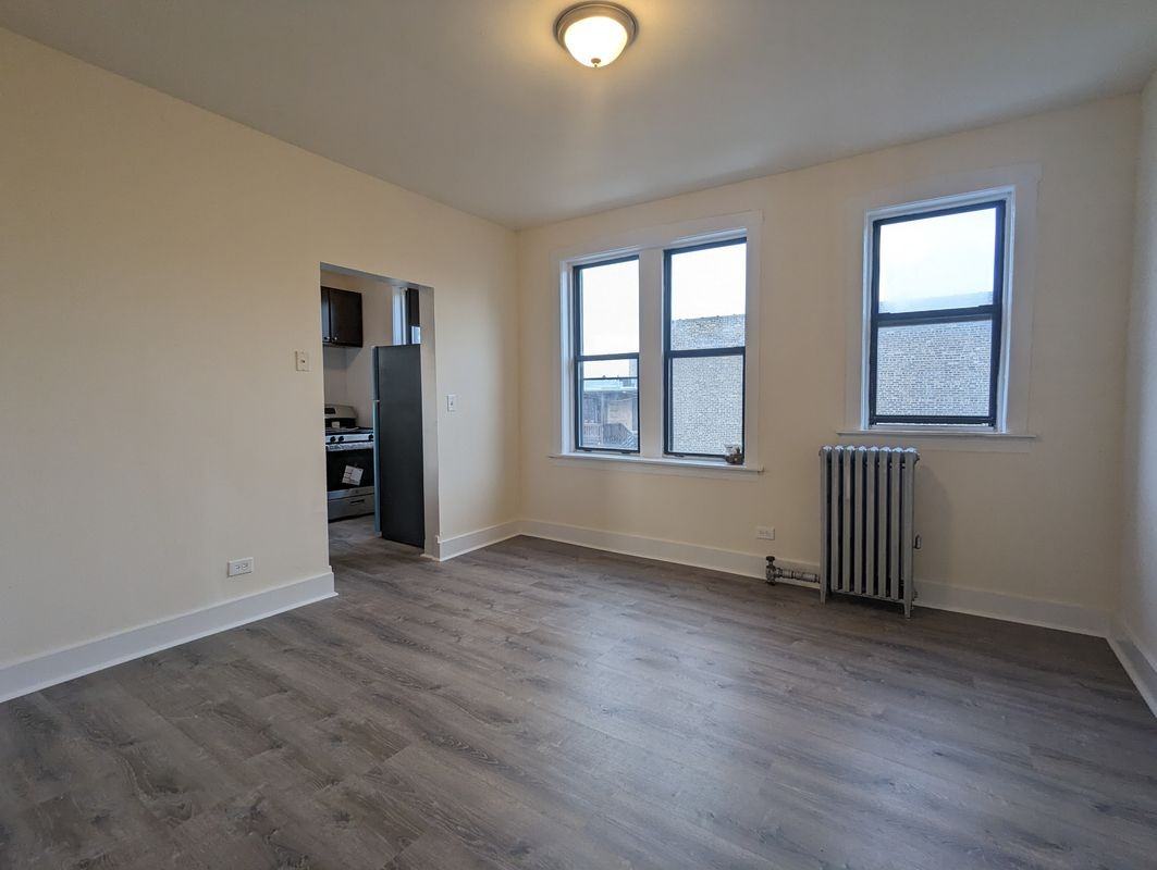 1536 N Kedzie Ave