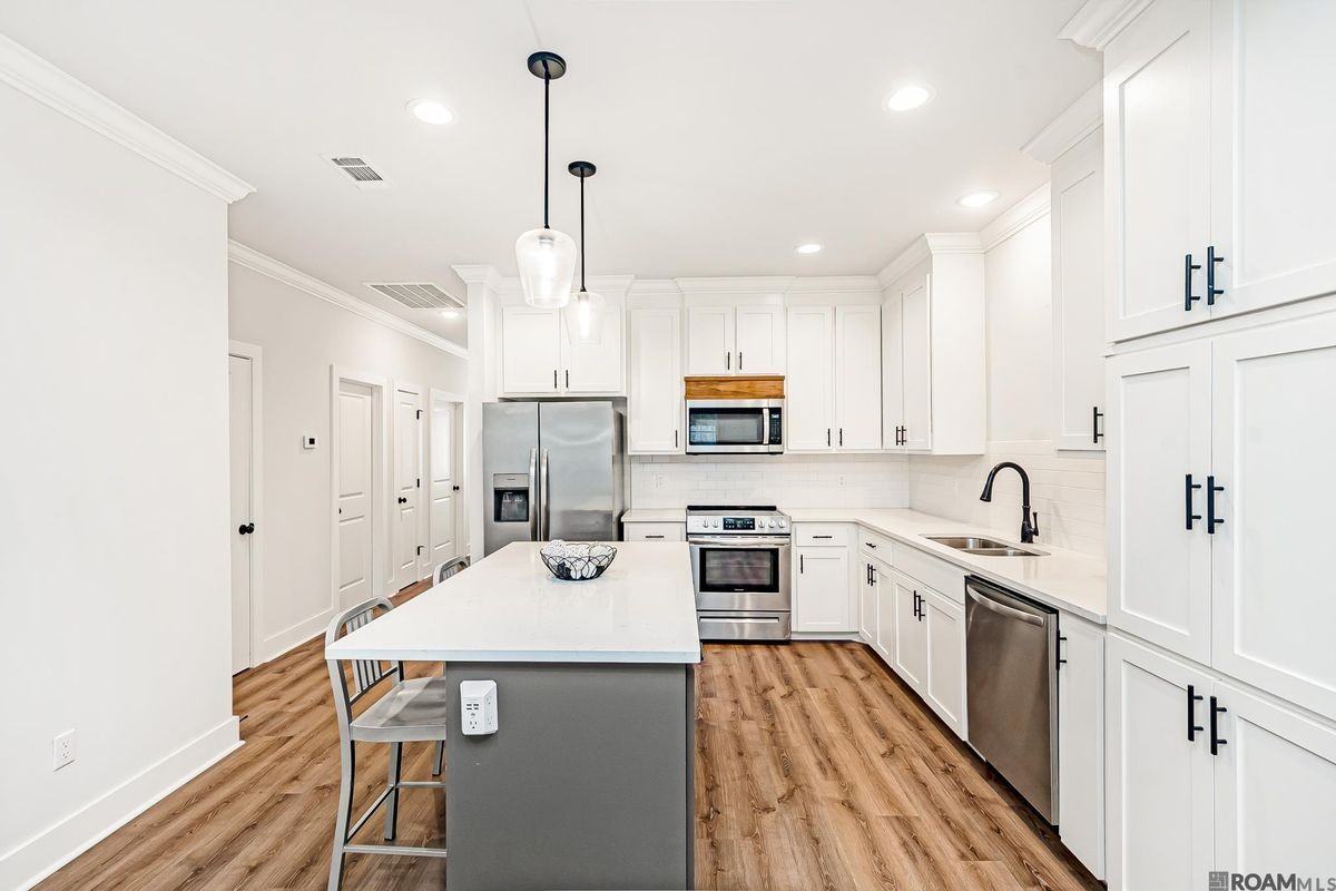 8065 Lockhart Rd ##6-B - Photo 6 of 16
