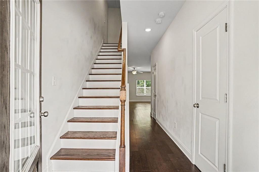 10139 Benton Woods Dr - Photo 4 of 30