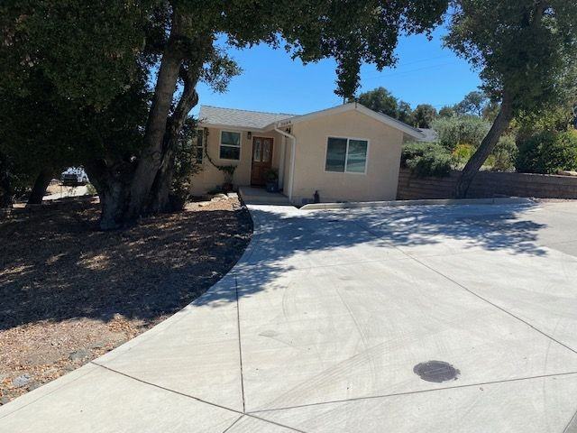 3884 Orillas Way - Photo 4 of 15