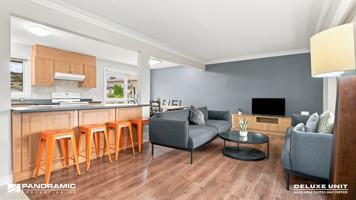 featured image of 240 Lakeshore Rd
