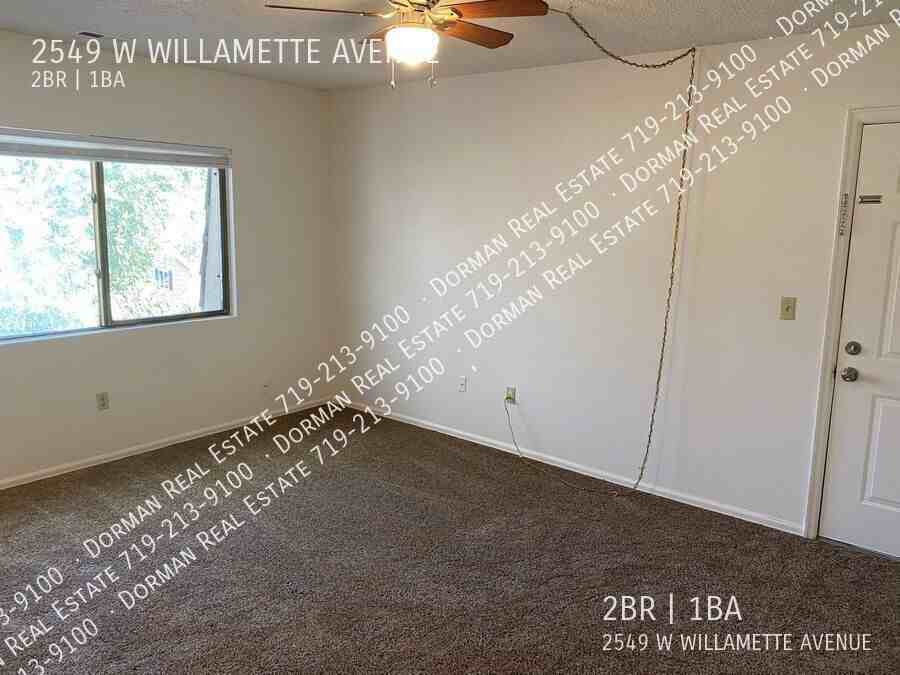 2549 W Willamette Ave - Photo 3 of 8