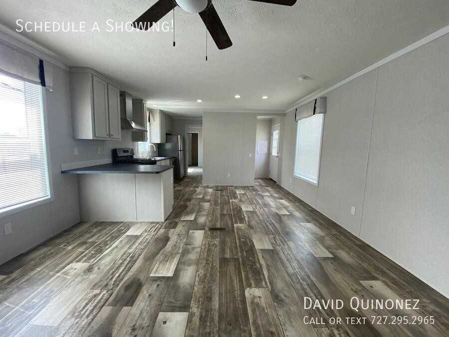 204 Monterey Dr - Photo 4 of 15