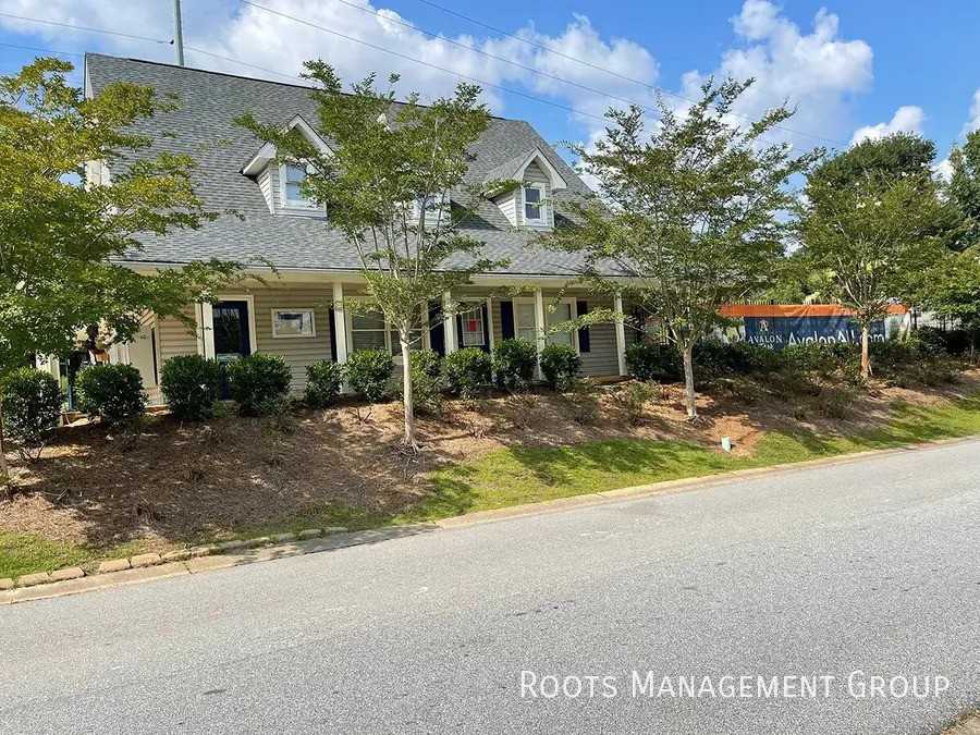 387 Webster Rd #152 - Photo 4 of 12