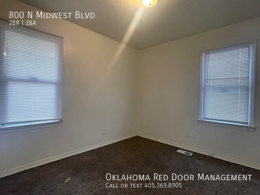 800 N Midwest Blvd - Photo 7 of 20