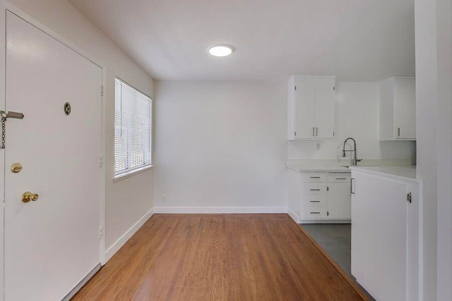 2339 8th St #A - Photo 4 of 23