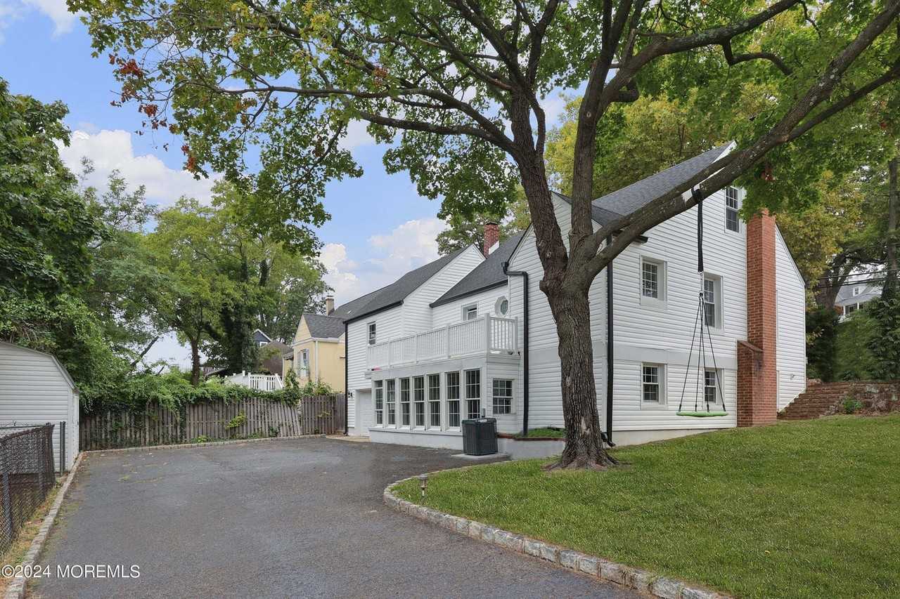 67 East Highland Avenue - Photo 4 of 4