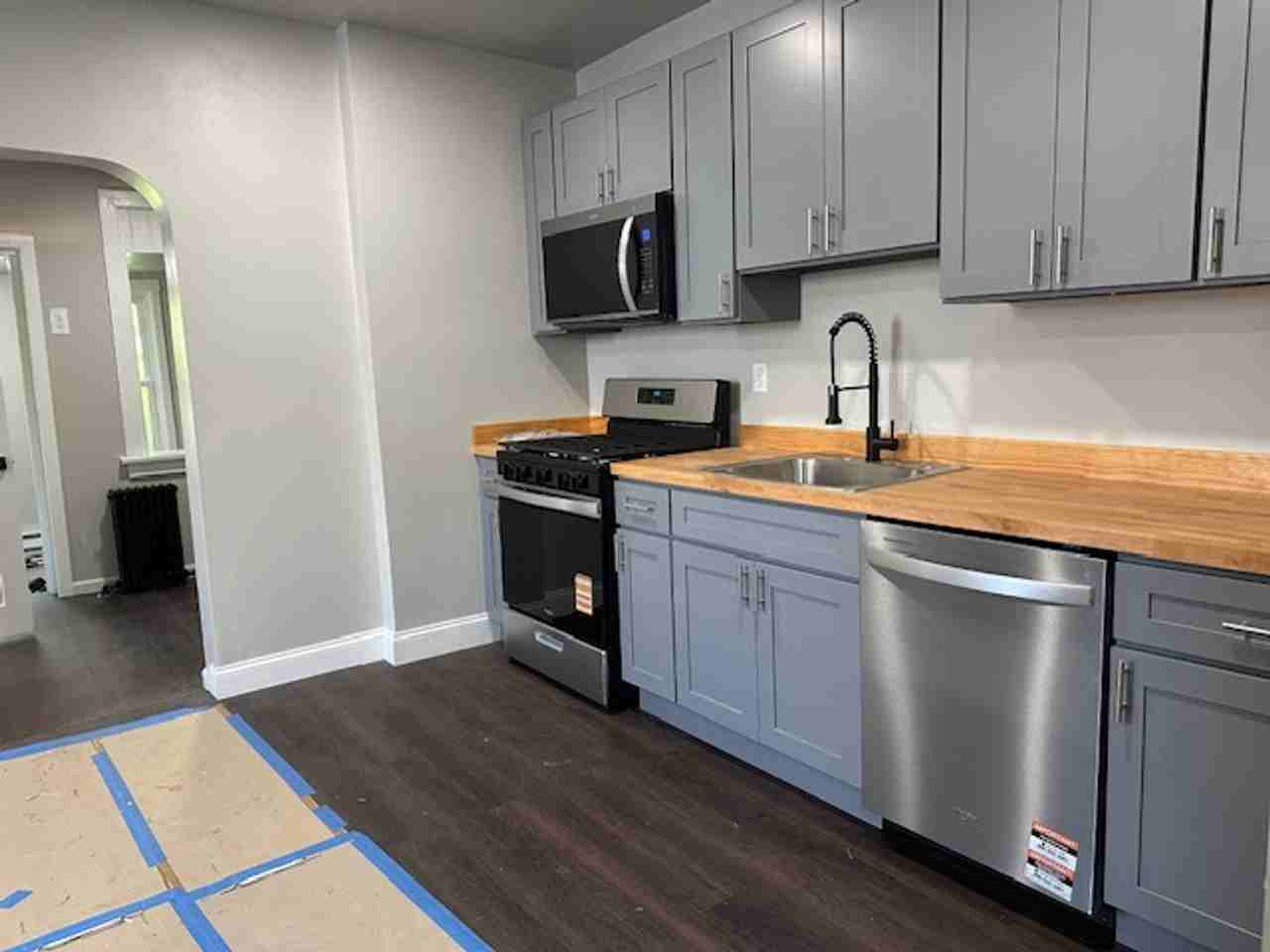 349 S 4th St - Photo 7 of 17