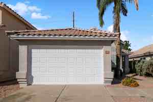featured image of 72 N Cholla St