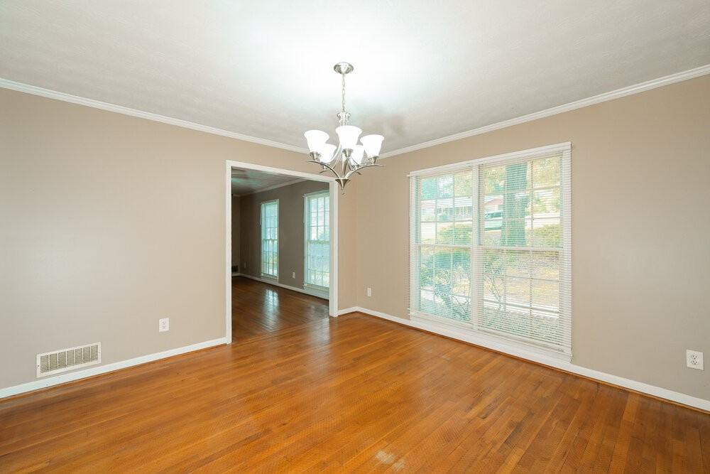 4434 Luxembourg Dr - Photo 6 of 18