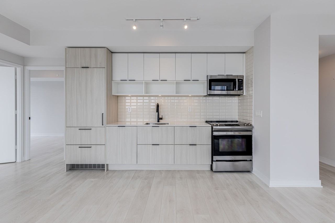 180 Mill Street #808 - Photo 2 of 26