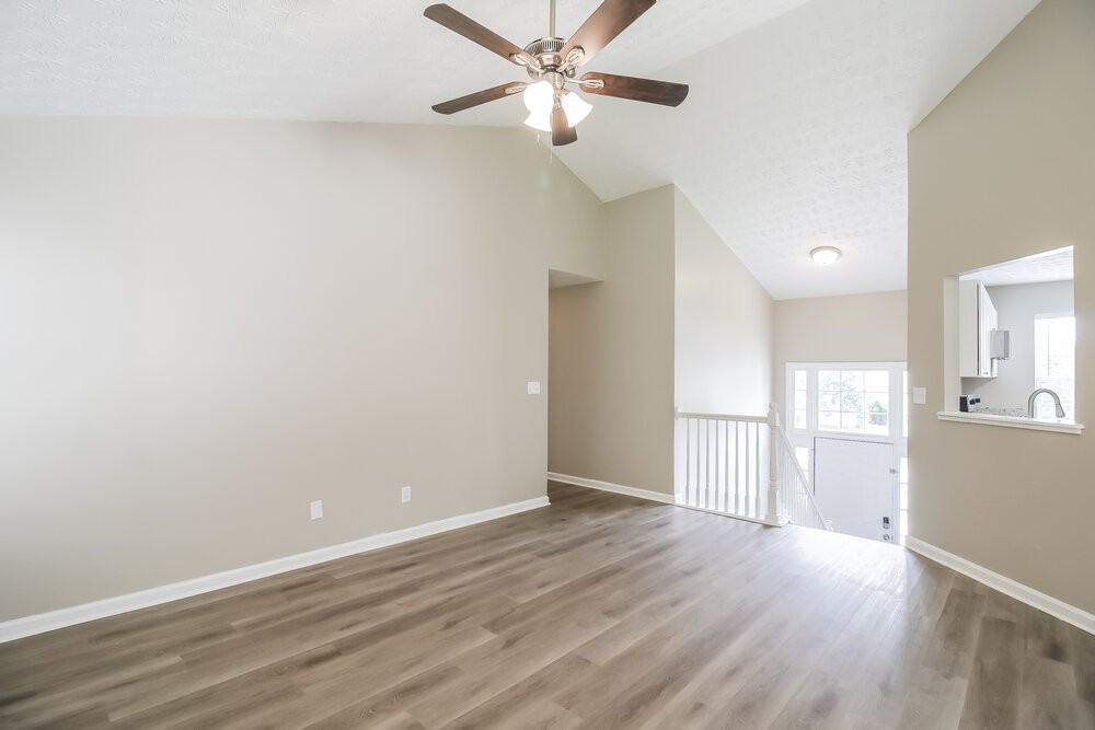7460 Royale Ct - Photo 6 of 17