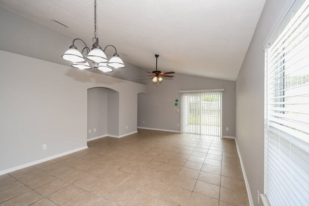1566 Hope Valley Dr - Photo 5 of 16