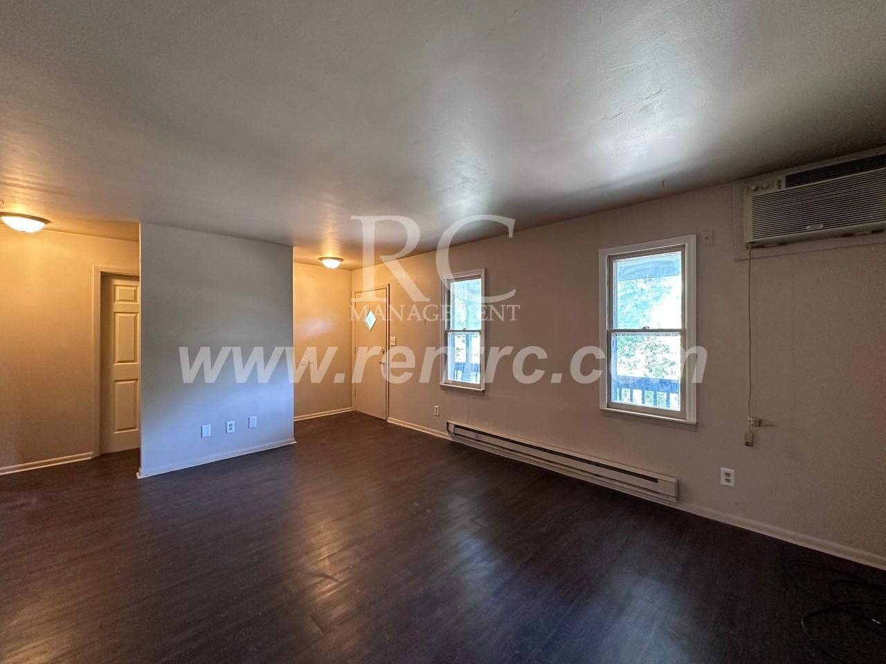 802 Bryan Ave Apt G - Photo 7 of 11